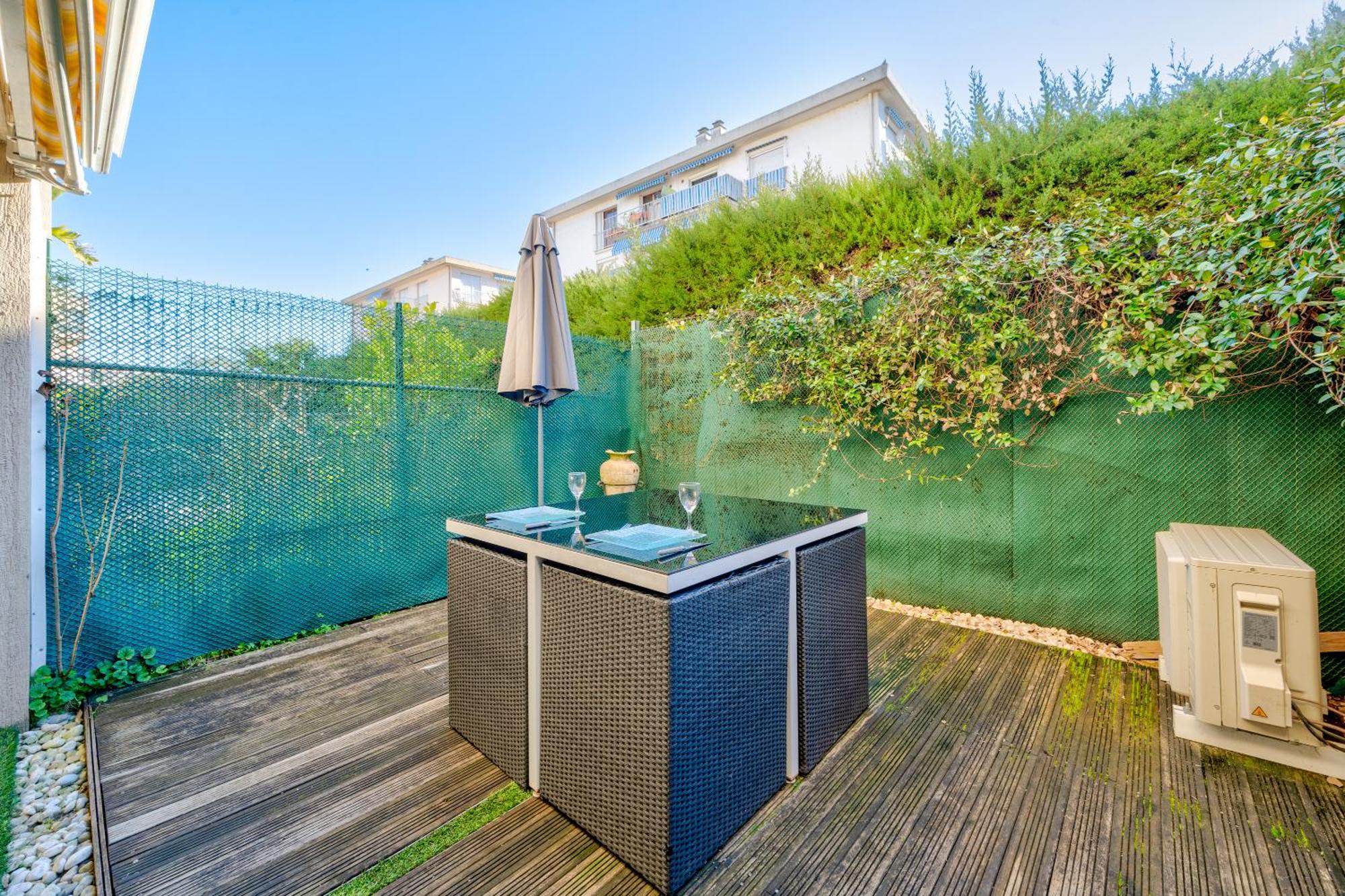 Charmant Studio Cagnes-sur-Mer Exterior photo